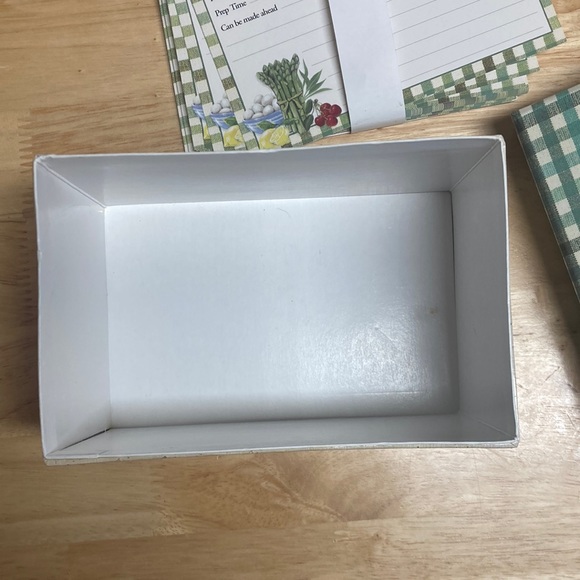 Vintage 2002 MARTIN DESIGNS Food Recipe Box with removable lid - Picture 3 of 10